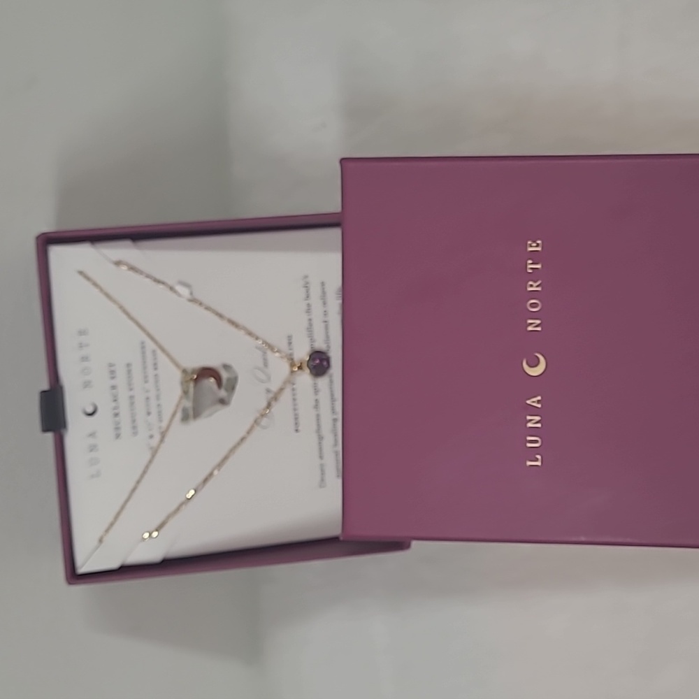 Luna Norte Necklace Set - Picture 4 of 4